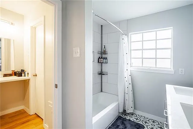 2708 Comet St — Photo 14