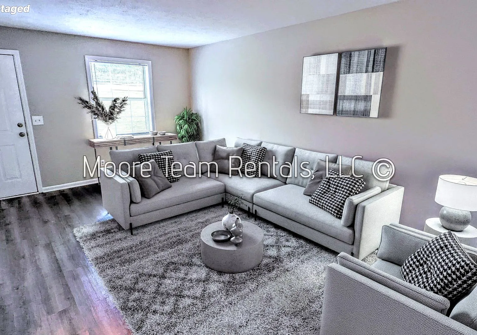 2 Bed/1.5Ba - Includes - Water, Septic, Trash & Lawn - Sect 8 — Photo 3