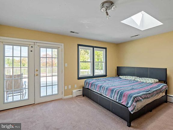 4th image of 6103 Bangor Dr