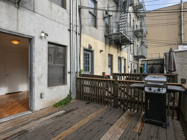 409 1st Street image 13 of 18