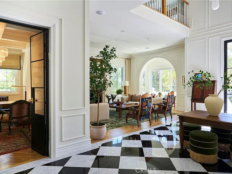 4427 Westchester Dr — Photo 5