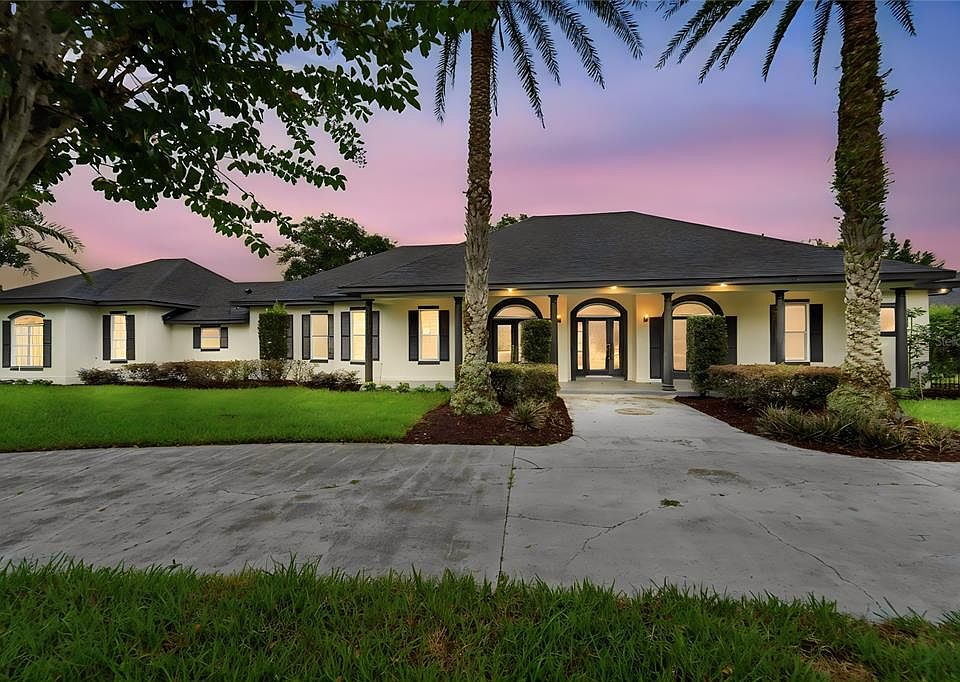 1st image of 1055 EDMISTON PLACE