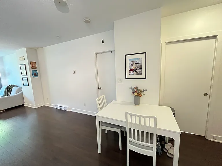 1777 W 7th Ave #212 — Photo 5