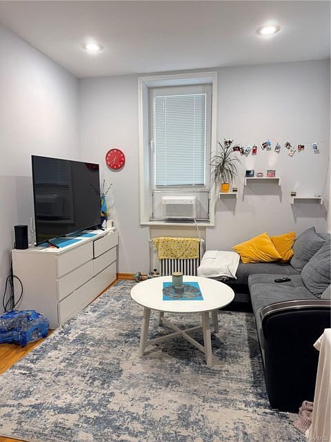1st image of 2036 Harman St #4