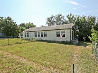 4217 E Lincoln St, Wichita, KS 67218