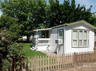 10050-52-54 Utahna Rd, Garden City, ID 83714