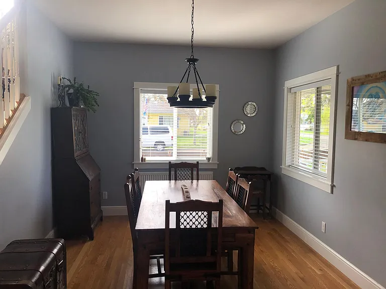 996 Blaine Ave — Photo 4