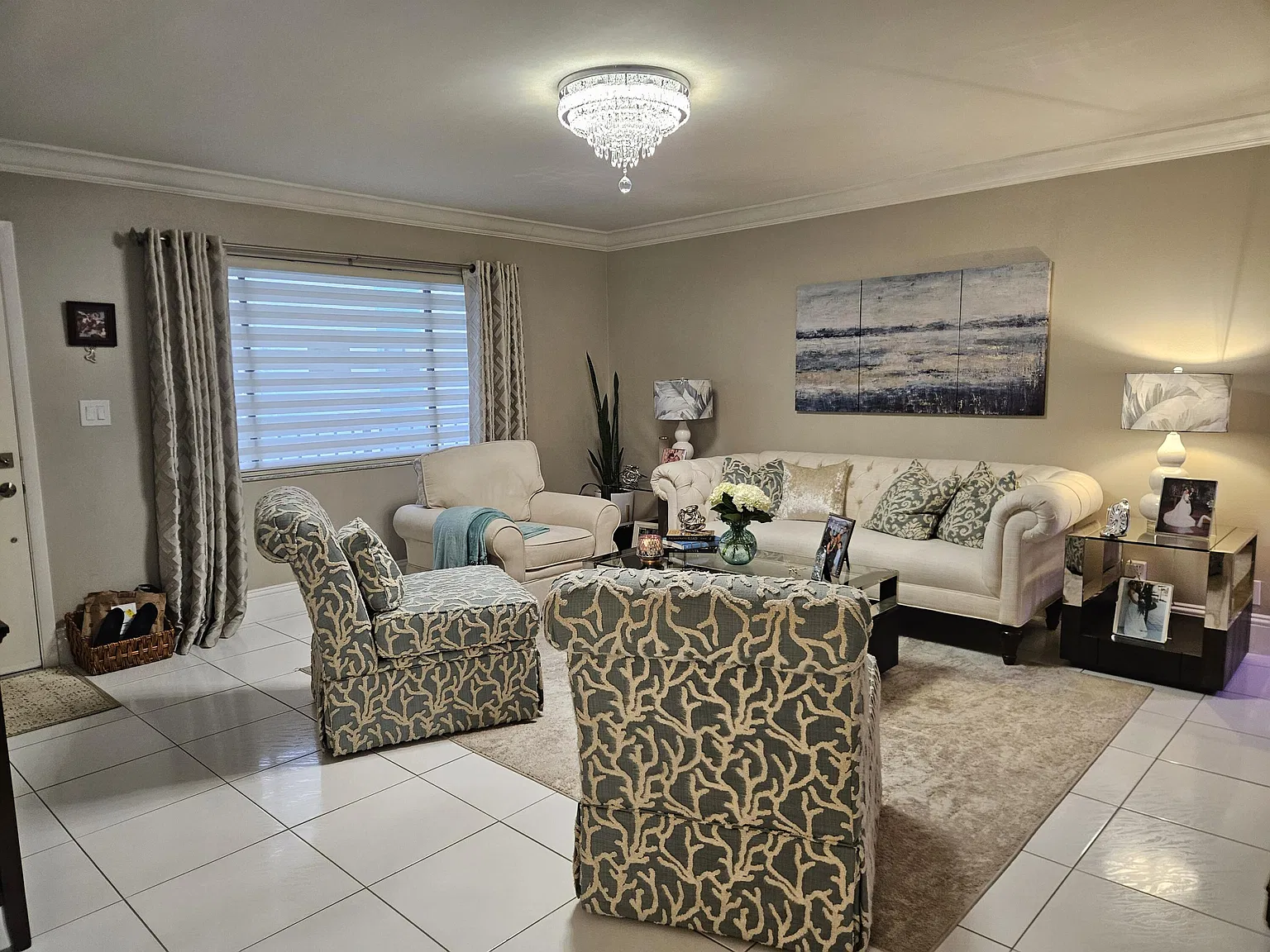 2 bed, 2.0 bath, 900 sqft, $2,200 — Photo 4
