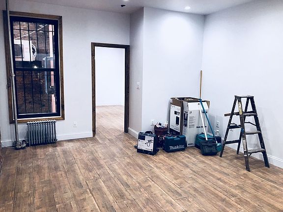 4th image of 615 Marcy Ave Ste 1