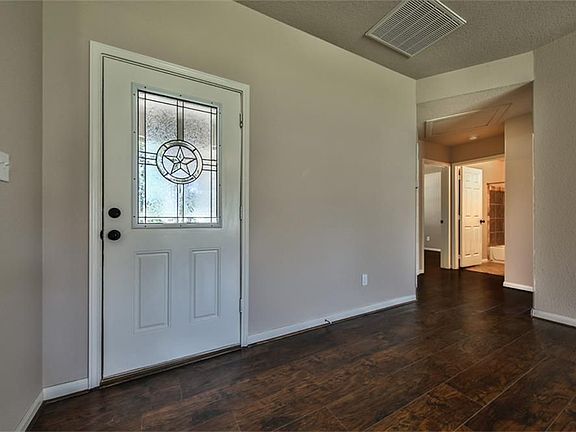 4th image of 10749 Royal Terrell Dr