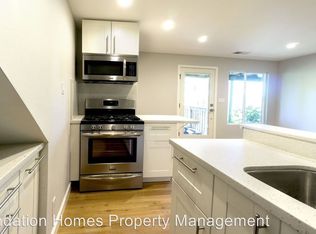 19 Meyer Rd #A, San Rafael, CA 94901