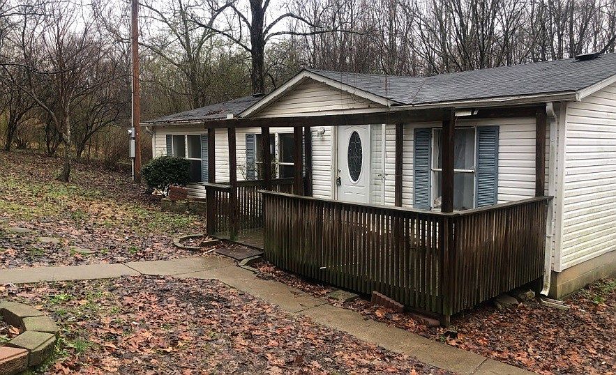 1st image of 1015 Hickory Dr