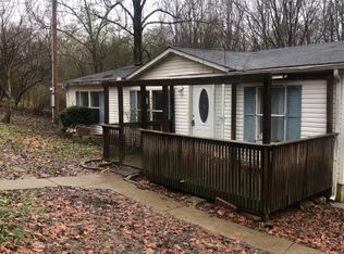 1015 Hickory Dr, Ashland City, TN 37015
