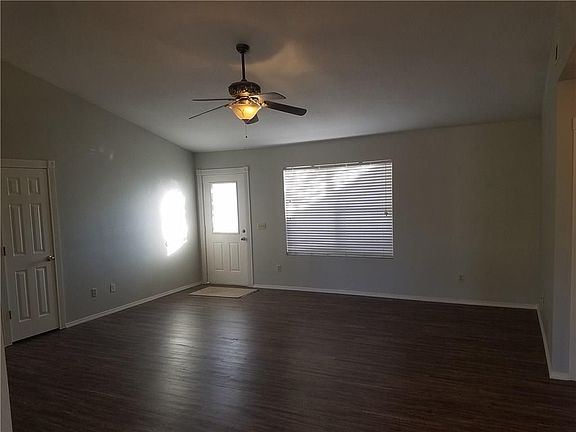 2nd image of 1522 Justin Ct
