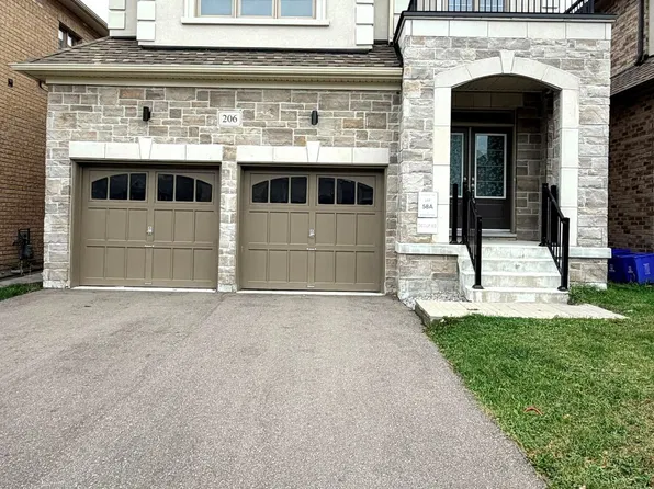 206 Ronald Guscott St, Oshawa, ON L1K 3G3