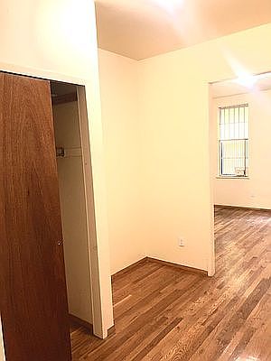 4th image of 313 E 103rd St #3