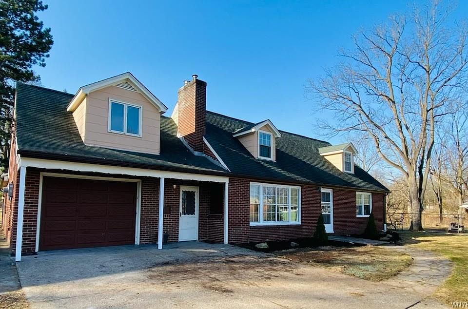 1st image of 8565 Sheridan Dr