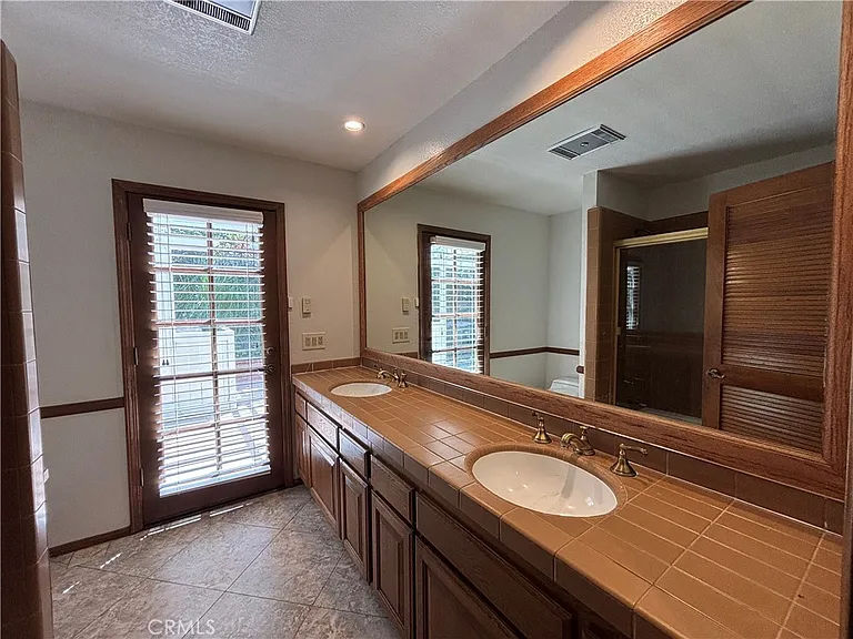 2230 E Vista Mesa Way — Photo 14