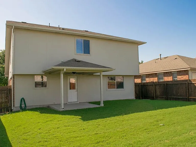 1708 Darjeeling Dr — Photo 25