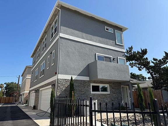 3rd image of 240 W Pearl Ave