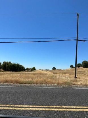 2516 Village Dr, Ione, CA 95640
