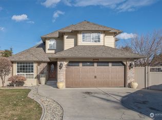 1506 4th St S, Wenatchee, WA 98801