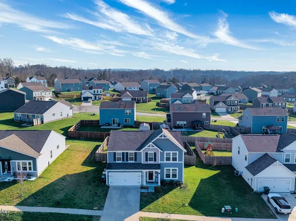1305 Bogard Ln, Mount Washington, KY 40047