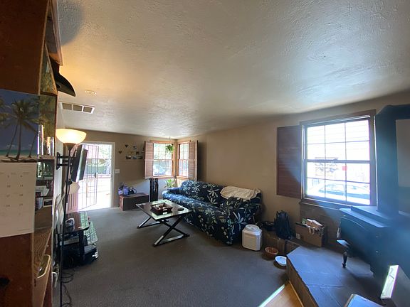 4th image of 3100 Berkeley Ave #A