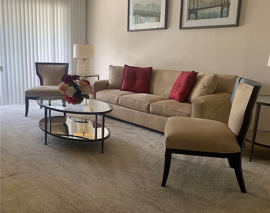 1st image of 22100 Burbank Blvd Unit 202A