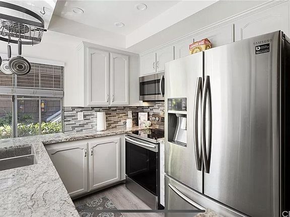 4th image of 12555 Euclid St APT 33