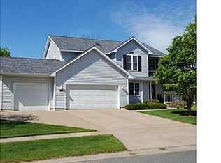 3608 Gold Ridge Rd, Eau Claire, WI 54701