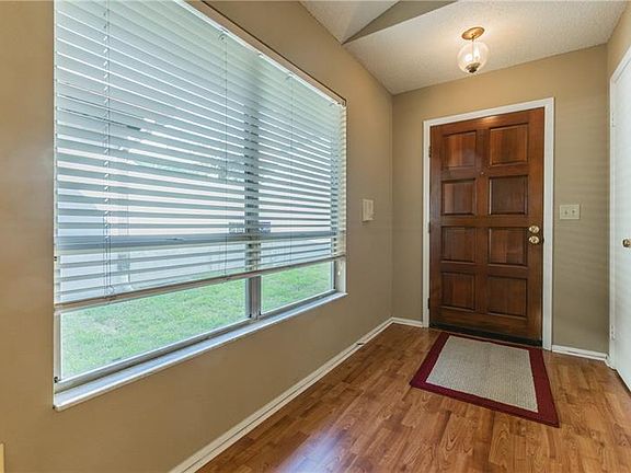 4th image of 7028 Drury St