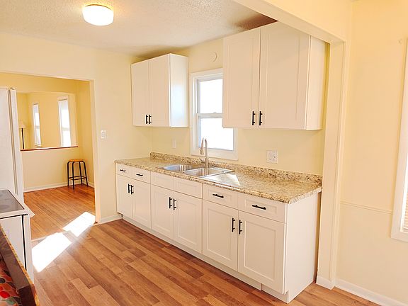2nd image of 36122 Booth Ave