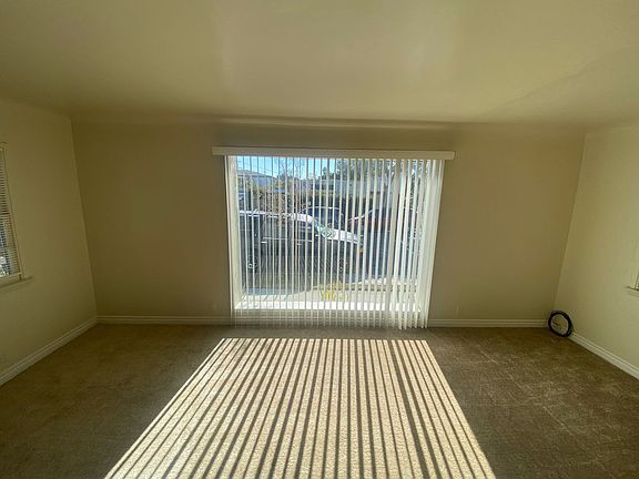 3rd image of 155 E Eagle St APT 1