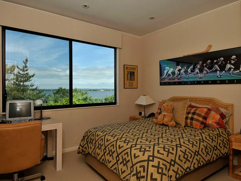 Dune Rd — Photo 15