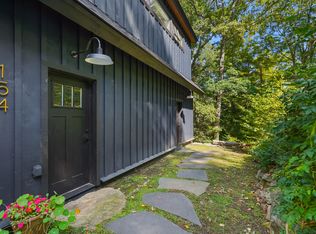 154 Barnegat Rd, Pound Ridge, NY 10576