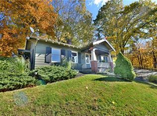 1220 S Sunset Beach Rd, Claysville, PA 15323