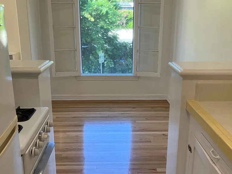 6864 Bonita Ter #200 — Photo 18