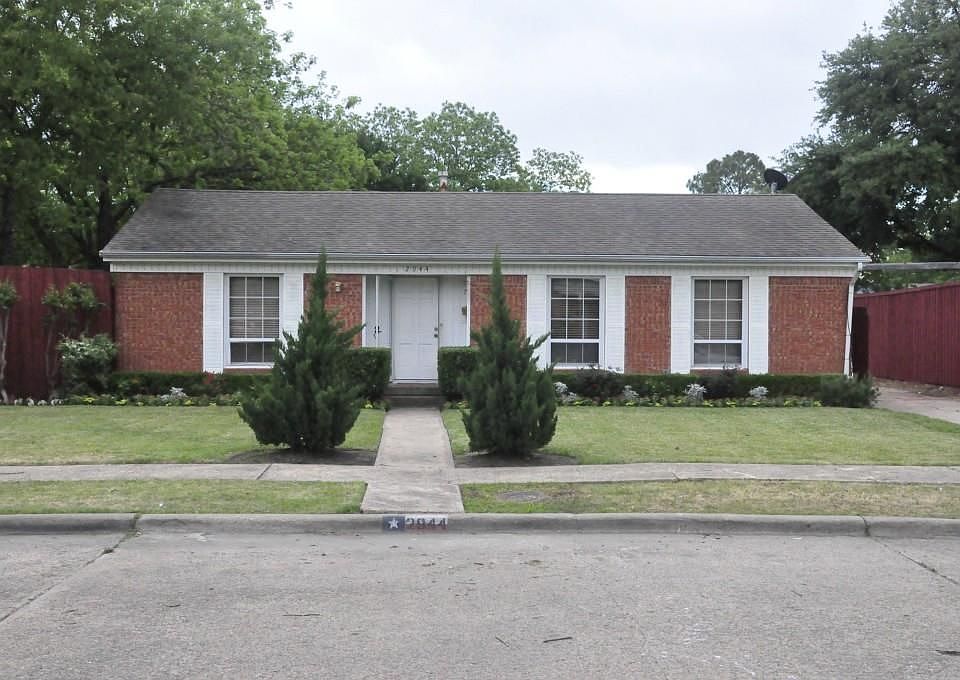 1st image of 2944 Seymour Dr
