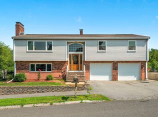 15 Vista Ave, Salem, MA 01970