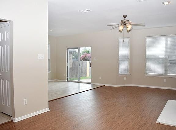 2nd image of 11864 Porcupine Dr