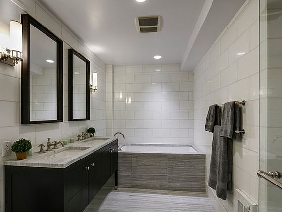 5th image of 2628 Broadway APT 8B