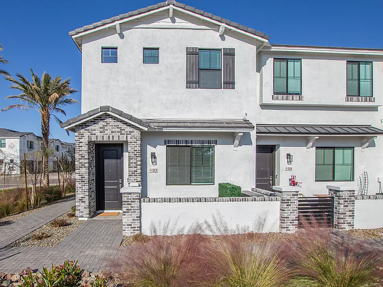 Lehi Cove — Photo 1