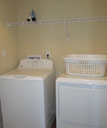 2nd image of 1601 Moore Ave APT 402