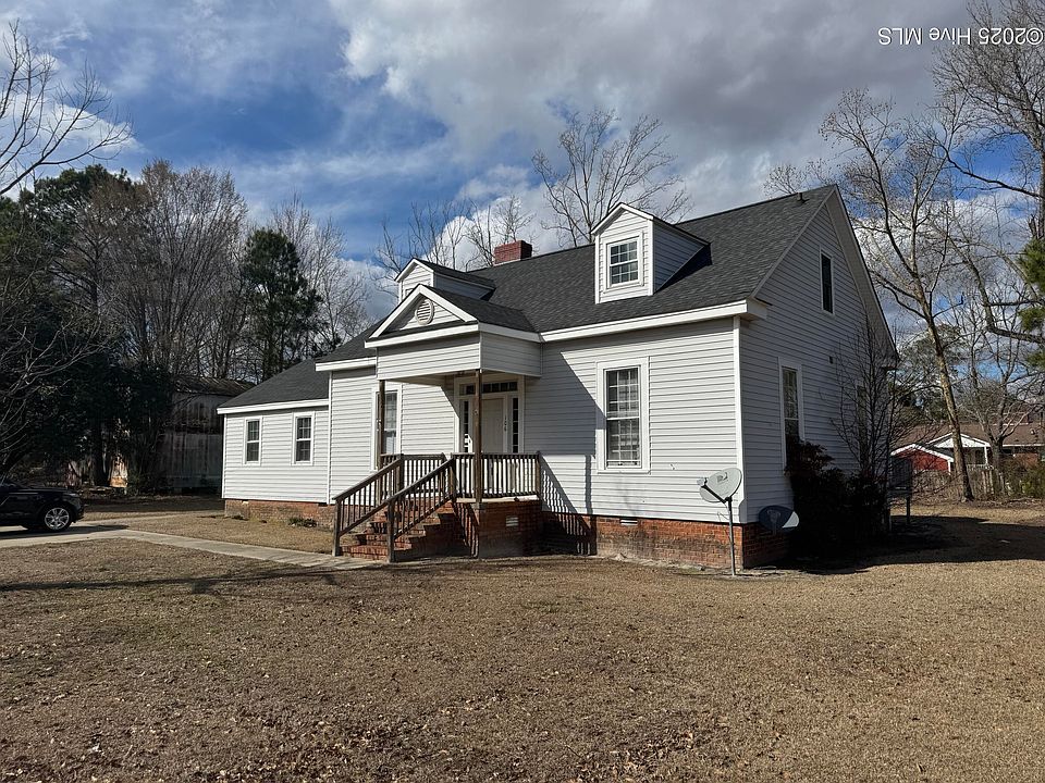 1st image of 106 Larkin Ln