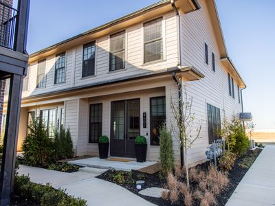 4607 S 47th St, Rogers, AR, 72758