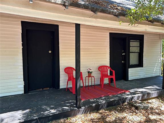 2nd image of 3108 Hollis Rd
