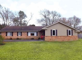 817 Meadow Dr, Atmore, AL 36502
