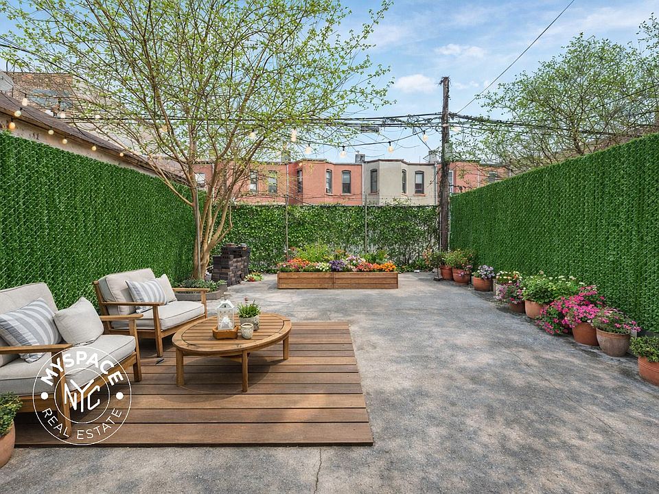 1st image of 897 New York Ave #1LF