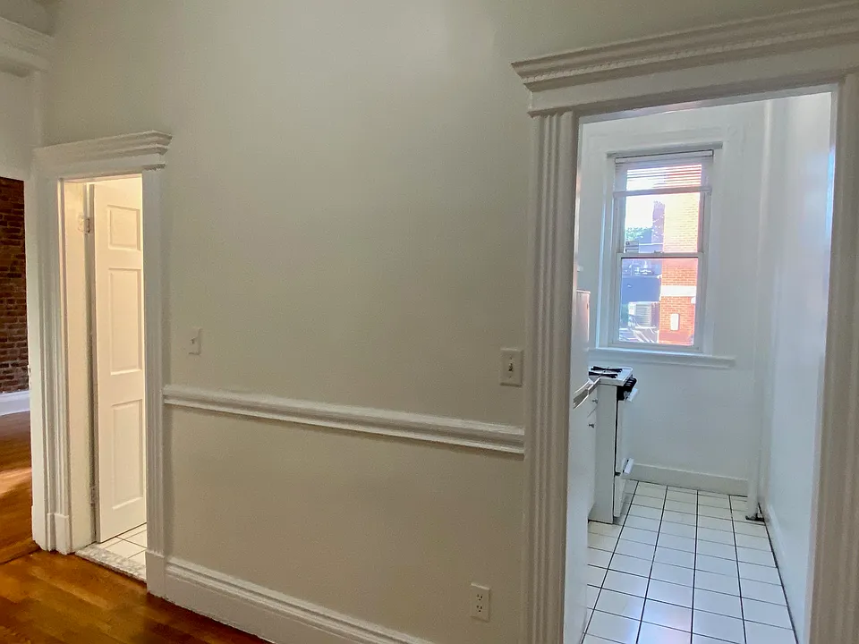 1318 Commonwealth Ave #6